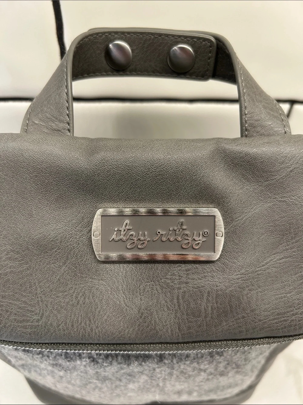 Itzy Ritzy Insulated Bottle Bag Grayson Textured Front Panel